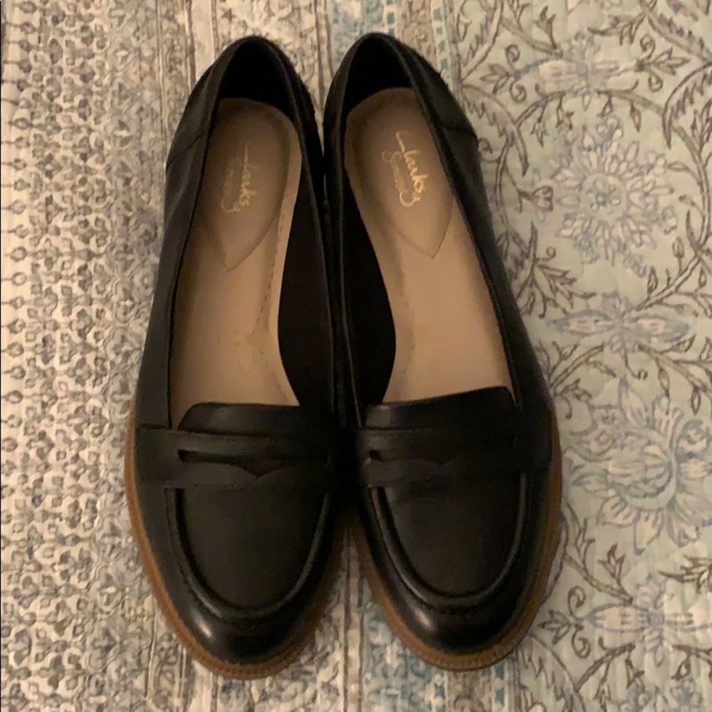 Black Clark’s Loafers LIKE NEW! (10)